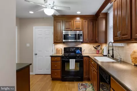 464 E Holly Ave, Pitman, NJ 08071 photo 17