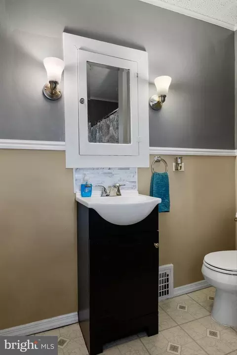464 E Holly Ave, Pitman, NJ 08071 photo 26