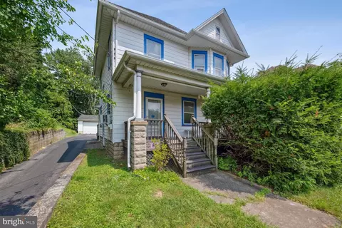 87 S Main St, Mullica Hill, NJ 08062