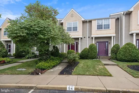 54 Winterberry Ct, Glassboro, NJ 08028