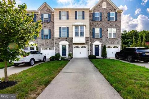 1002 Regency Pl, Sewell, NJ 08080