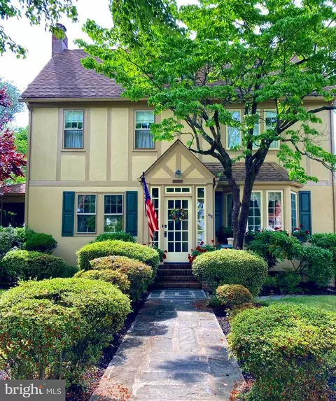 63 N Girard St, Woodbury, NJ 08096