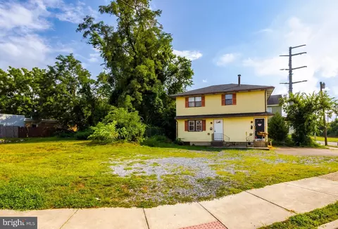 207 Station Ave, Westville, NJ 08093