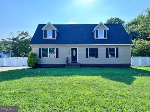 1213 S Academy St, Glassboro, NJ 08028