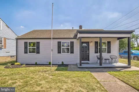 202 Mansion Ave, Thorofare, NJ 08086