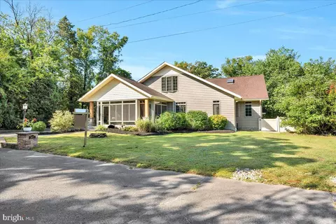1611 Central Ave, Williamstown, NJ 08094