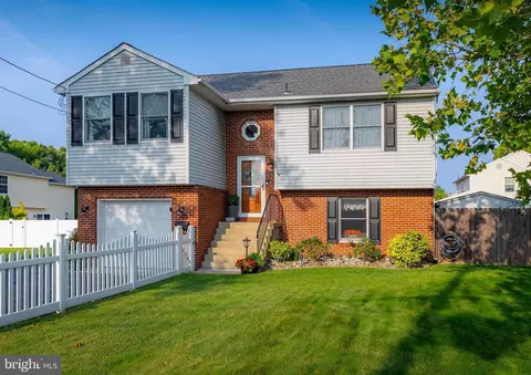 164 Hessian Ave, West Deptford, NJ 08096