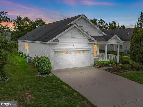 28 Hylton, Woolwich Township, NJ 08085