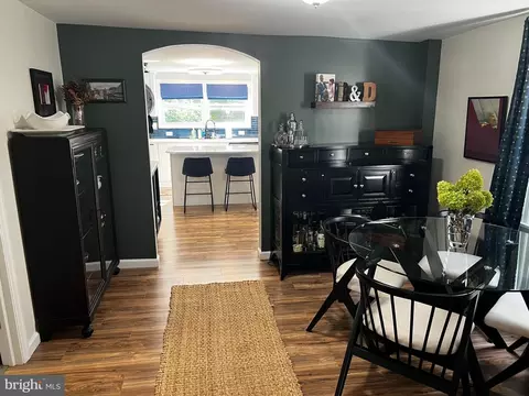 Dining - 342 West Ave, Pitman, NJ 08071 photo 2 of 4