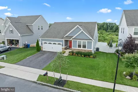 90 Hornbean Ave, Woolwich Township, NJ 08085