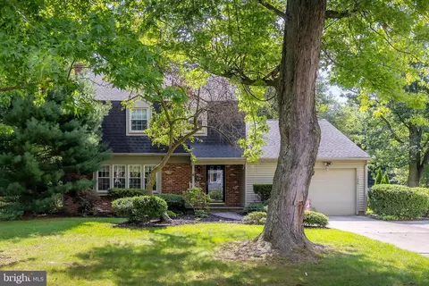 1235 Ollerton Rd, West Deptford, NJ 08066