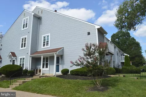 713 Sedgewick Ct, Sewell, NJ 08080