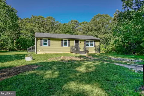 101 Eagle Ln, Franklinville, NJ 08322