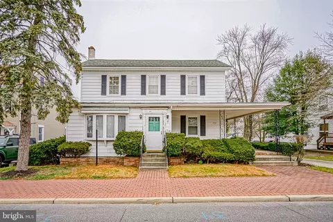 230 S Main St, Williamstown, NJ 08094