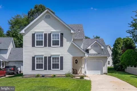 411 Amesbury Pl, Glassboro, NJ 08028