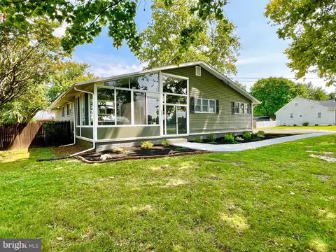 359 Jessup Rd, Thorofare, NJ 08086