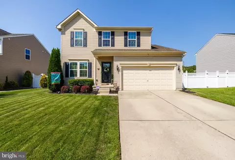 204 Blue Jay Ln, Sewell, NJ 08080