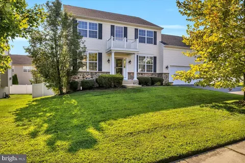 122 Zinnia Way, Sewell, NJ 08080
