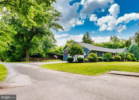8 Old Oak Rd, Mickleton, NJ 08056 photo 4