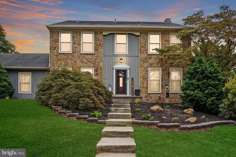 7 Cortland Way, West Deptford, NJ 08051