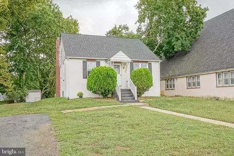 331 High St, Westville, NJ 08093
