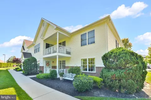 95 P Pristine Pl, Sewell, NJ 08080
