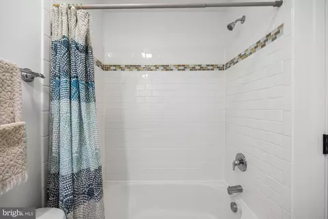 Bath - 616 S Broadway, Pitman, NJ 08071 photo 4 of 4