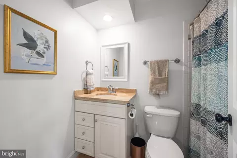 Bath - 616 S Broadway, Pitman, NJ 08071 photo 3 of 4