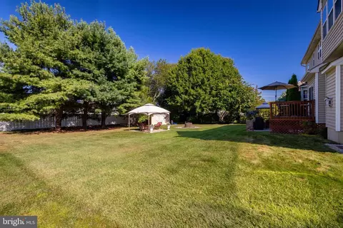 Exterior - 709 Devonshire Dr, Williamstown, NJ 08094 photo 2 of 3