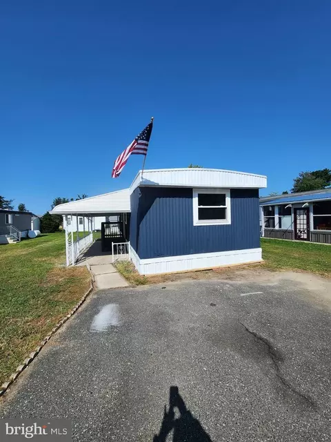 318 Arizona Ave, Williamstown, NJ 08094