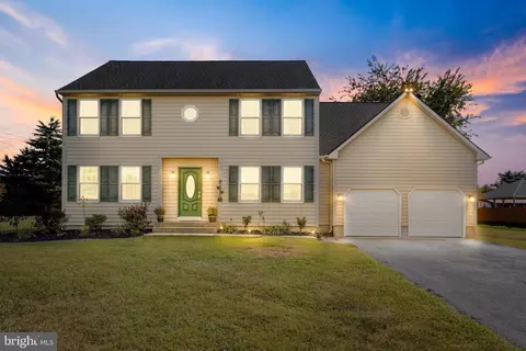 734 Tomlin Station Rd, Mullica Hill, NJ 08062