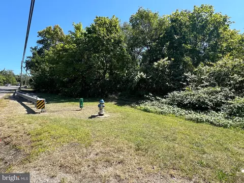 Glassboro Road, Williamstown, NJ 08094