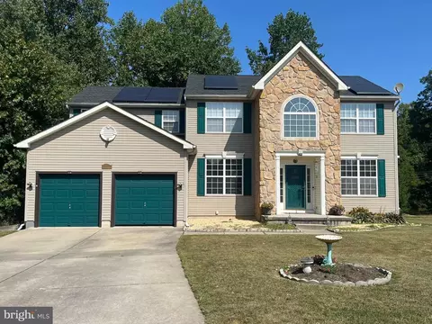 1 Ealey Ct, Glassboro, NJ 08028