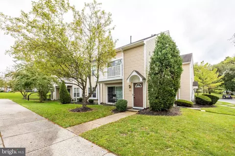 702 Sedgewick Ct, Sewell, NJ 08080