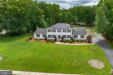 5 Covey Pl, Monroeville, NJ 08343