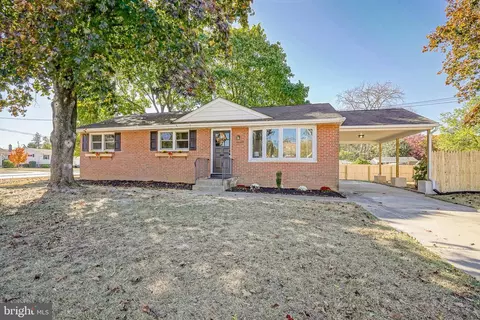 901 Kirk Rd, Williamstown, NJ 08094