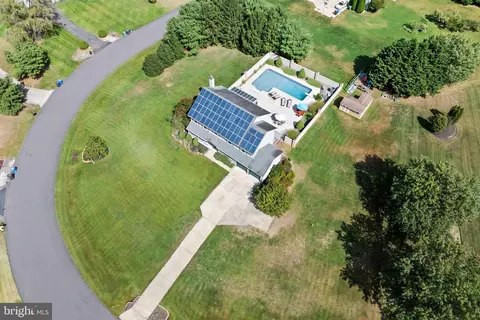 122 Fox Run, Woolwich Township, NJ 08085