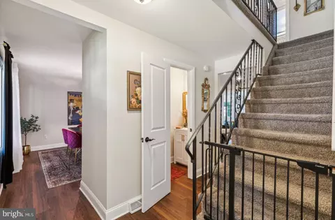 Entry Way - 508 Boundary Rd, Pitman, NJ 08071 photo 12 of 15