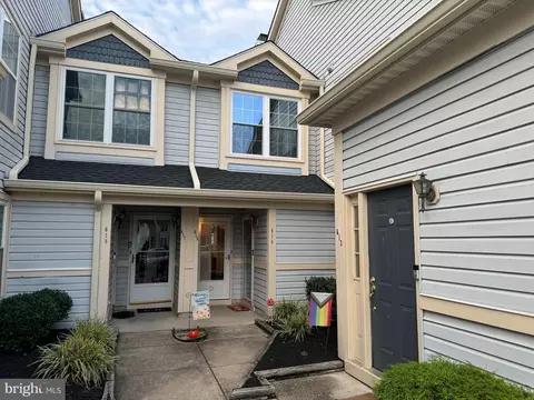 615 Steeplechase Ct, Woodbury, NJ 08096