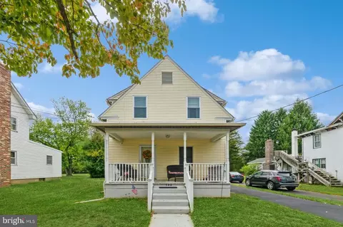 340 W Clayton Ave, Clayton, NJ 08312