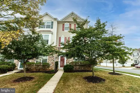 460 N Palace Dr, Glassboro, NJ 08028