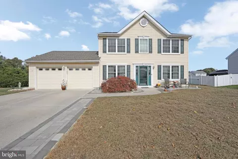 20 Cider Press Ln, Sewell, NJ 08080