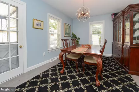 Dining - 109 Laurel Ave, Pitman, NJ 08071 photo 1 of 2