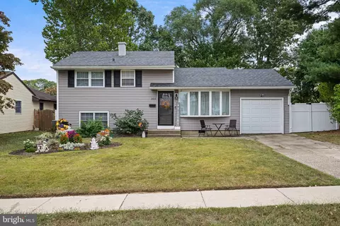 322 Carnegie Ave, Wenonah, NJ 08090