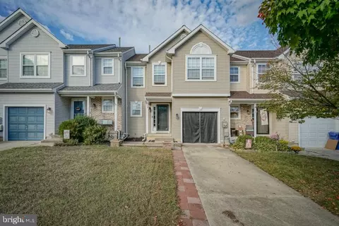 26 Hetton Ct, Glassboro, NJ 08028