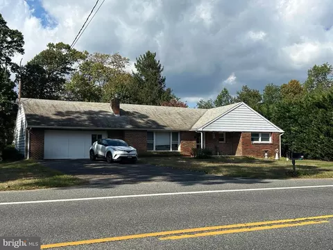 299 S Tuckahoe Rd, Williamstown, NJ 08094