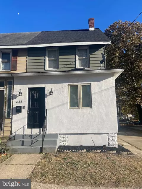 323 High St, Westville, NJ 08093