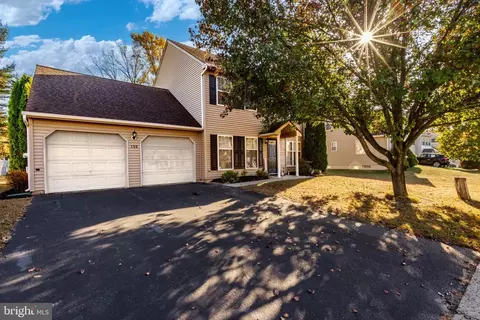 156 Sunset Dr, Mount Royal, NJ 08061