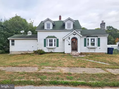444 Madison Ave, Williamstown, NJ 08094
