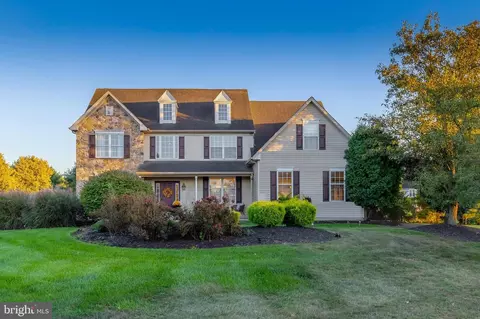 106 Nottingham Way, Swedesboro, NJ 08085